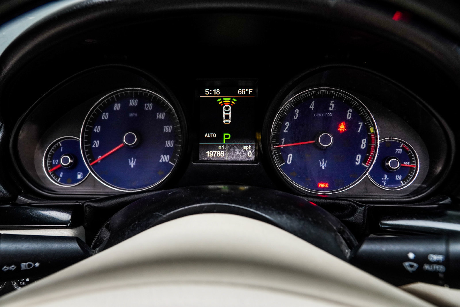 Used 2017 Maserati GranTurismo Sport RWD image 31
