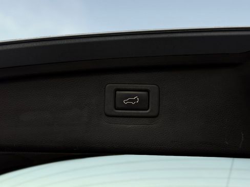 Used 2019 Subaru Outback 2.5i Limited w/ Popular Package #2 image 56