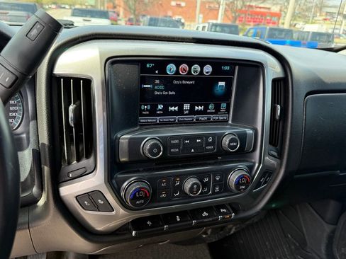 Used 2017 Chevrolet Silverado 1500 LT w/ All Star Edition image 19