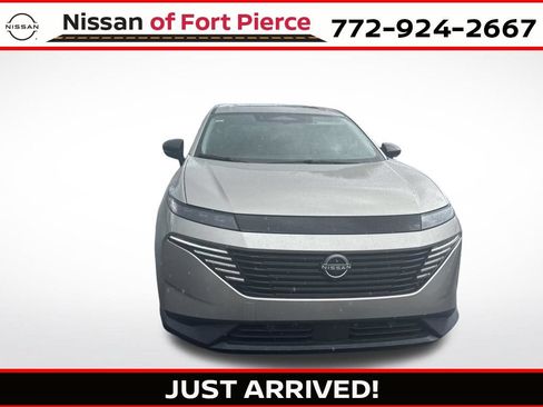 Used 2025 Nissan Murano SL AWD/4WD image 1