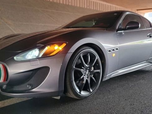 Used 2013 Maserati GranTurismo Sport image 1