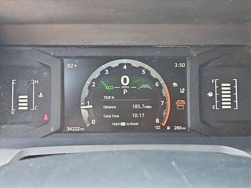 Used 2025 Toyota 4Runner SR5 AWD/4WD image 14