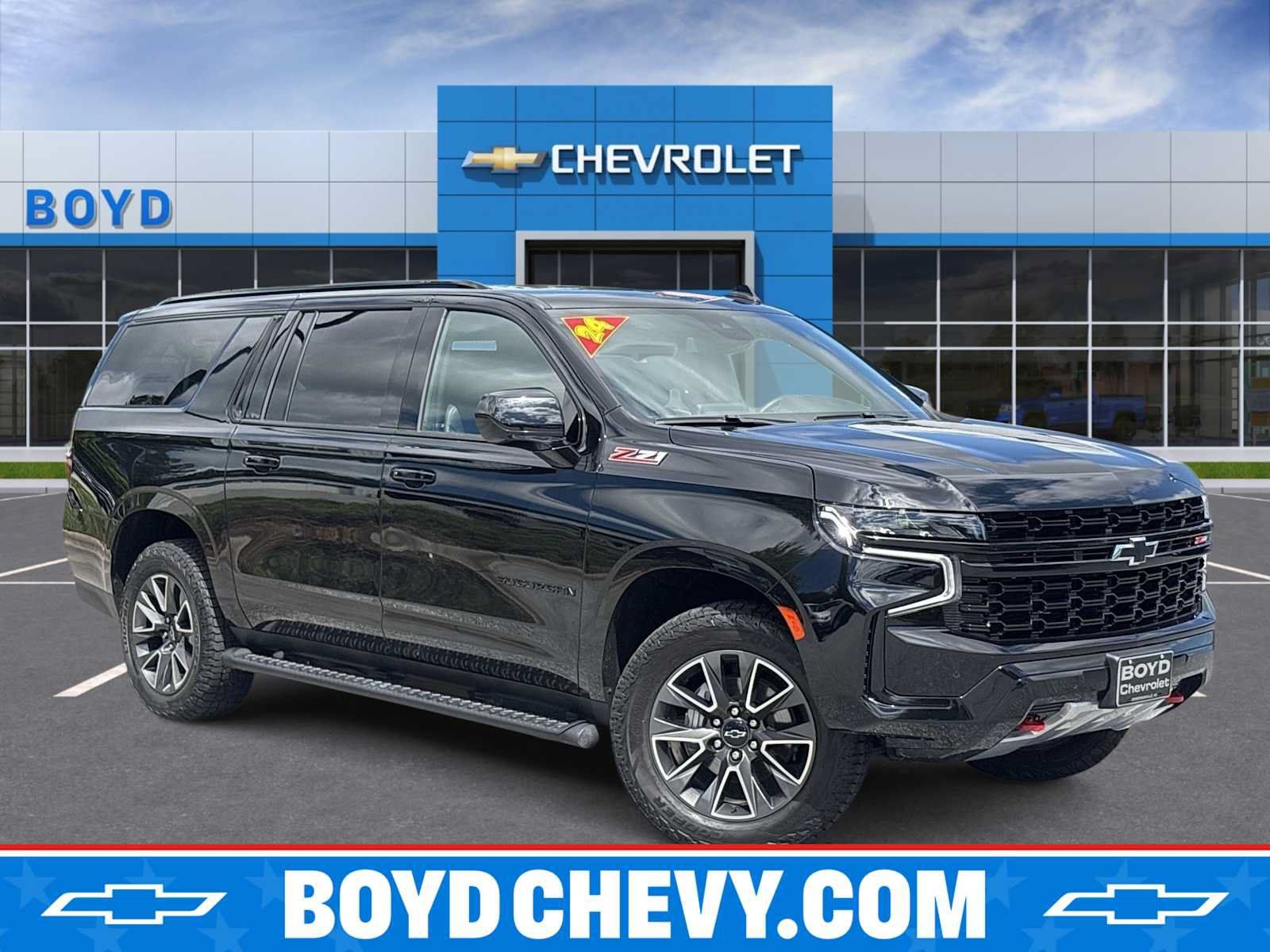 Used 2024 Chevrolet Suburban Z71 AWD/4WD image 1