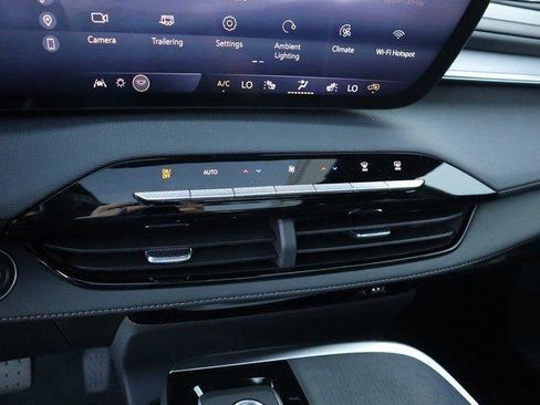 New 2026 Buick Enclave Sport Touring w/ Power Package image 41