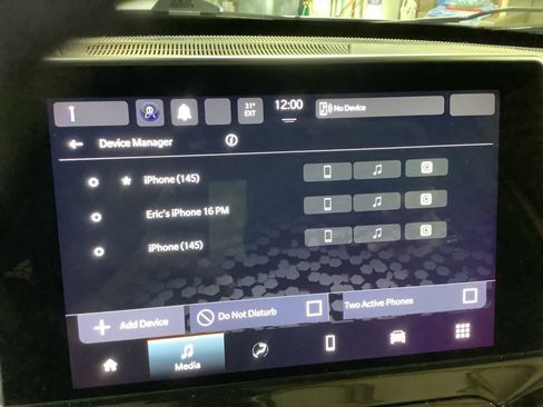 Used 2023 Jeep Compass Latitude image 35