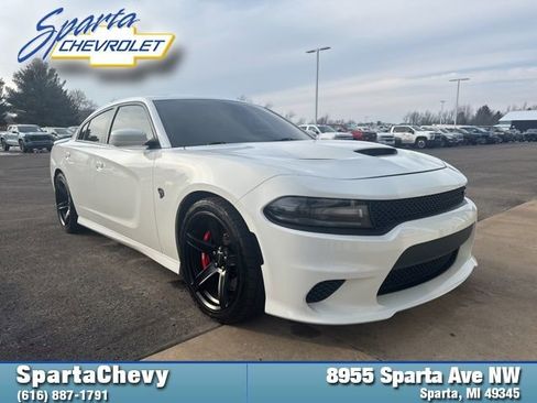 Used 2018 Dodge Charger SRT Hellcat w/ Harman/Kardon Audio Group image 1