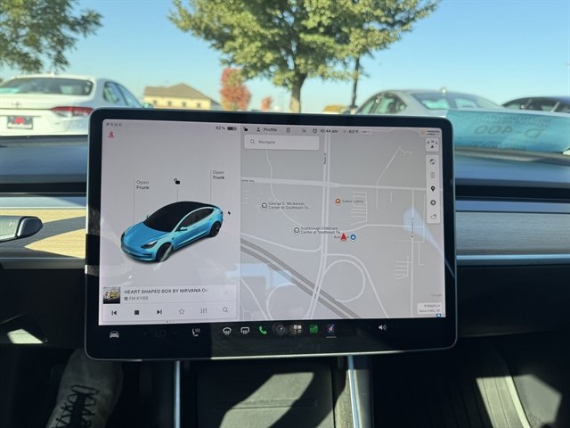 Used 2018 Tesla Model 3 Long Range AWD/4WD image 12