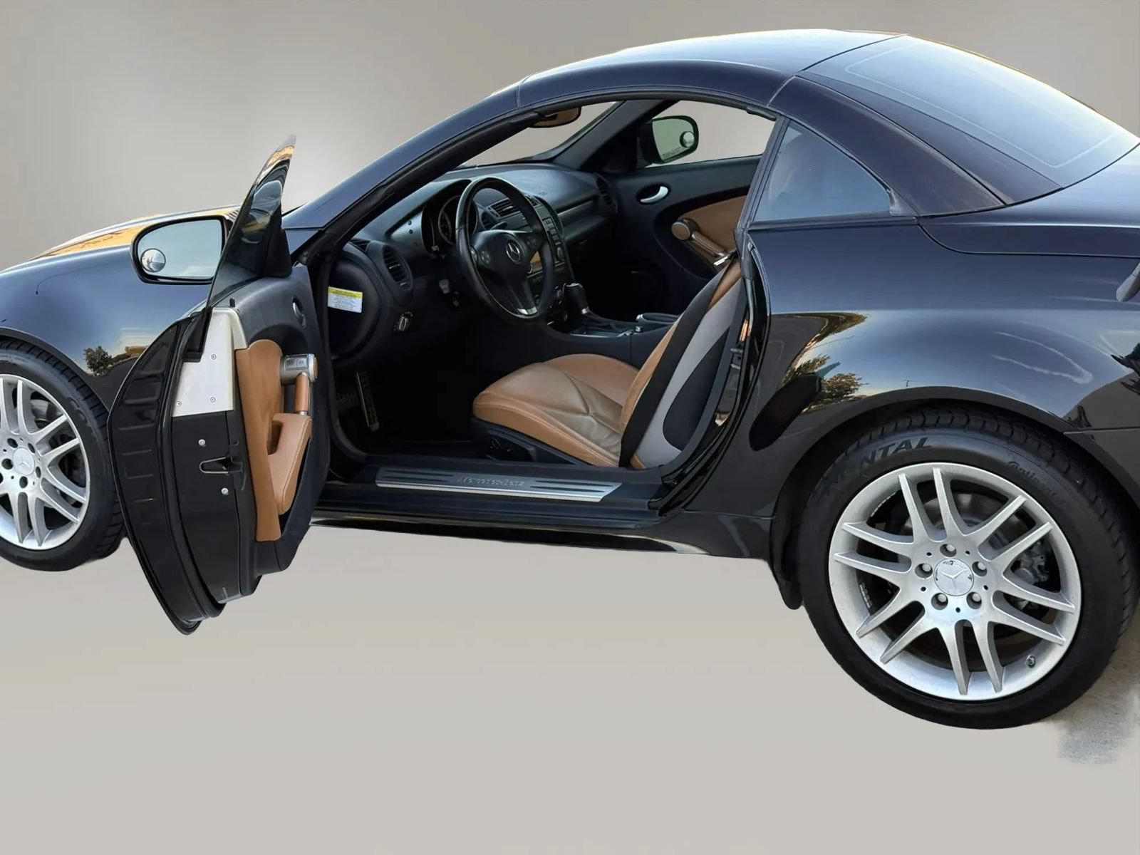 Used 2009 Mercedes-Benz SLK 300 image 11