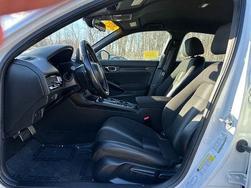 Used 2025 Honda Civic Sport image 24