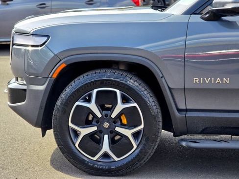 Used 2023 Rivian R1S Adventure Quad AWD/4WD image 7
