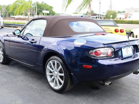 Used 2008 MAZDA MX-5 Miata Grand Touring image 3