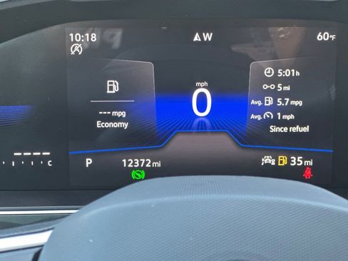 Used 2024 Volkswagen Tiguan SE image 34