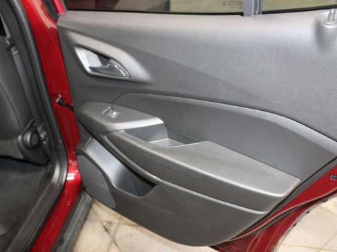 Used 2025 Chevrolet Trax LT image 23