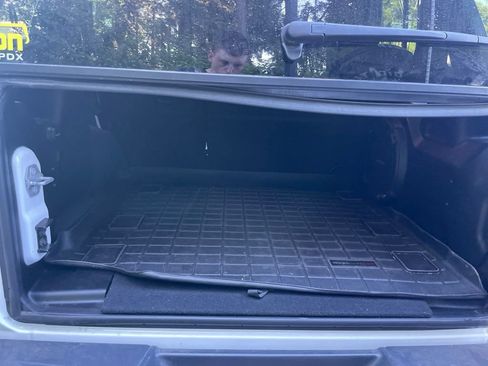 Used 2018 Jeep Wrangler Unlimited Rubicon AWD/4WD image 19