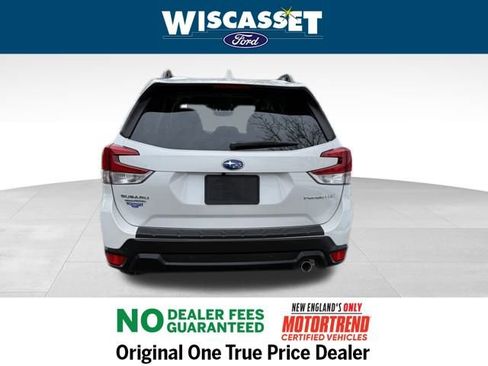 Used 2023 Subaru Forester Limited image 30