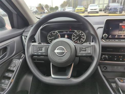 Certified 2024 Nissan Rogue S image 18