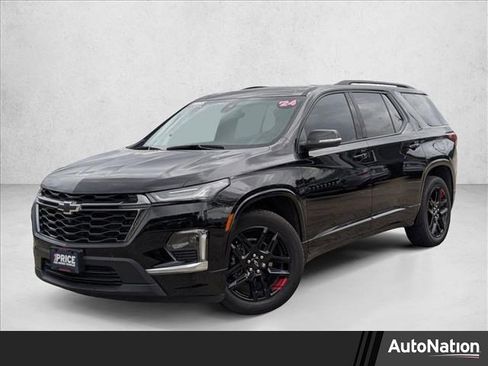 Used 2024 Chevrolet Traverse Premier w/ Redline Edition image 1
