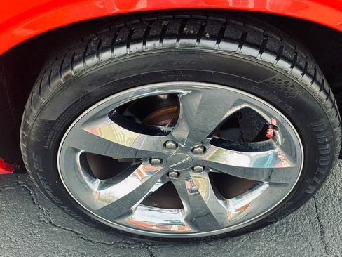 Used 2012 Dodge Challenger R/T Plus image 4