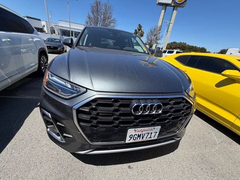 Used 2023 Audi Q5 2.0T Premium w/ Convenience Package AWD/4WD image 4
