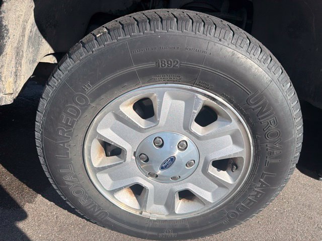 Used 2012 Ford F150 STX w/ Communications Pkg RWD image 4