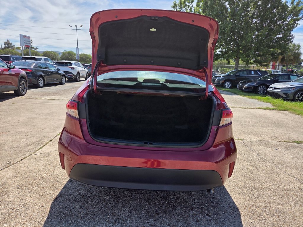 Used 2025 Toyota Corolla LE FWD image 26