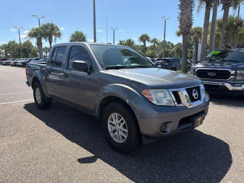 Used 2016 Nissan Frontier SV w/ Moonroof Package RWD image 12