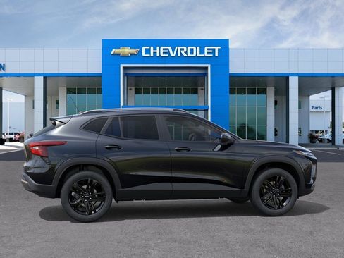 New 2026 Chevrolet Trax ACTIV FWD image 5