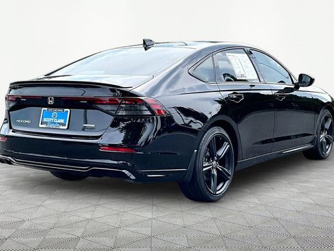 Used 2025 Honda Accord Sport image 6