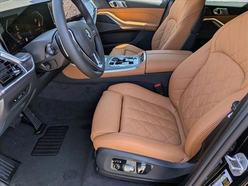 New 2026 BMW X5 xDrive50e AWD/4WD image 4