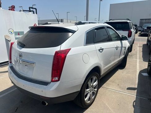 Used 2011 Cadillac SRX Premium FWD image 3