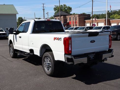 New 2025 Ford F350 XLT w/ FX4 Off-Road Package image 15