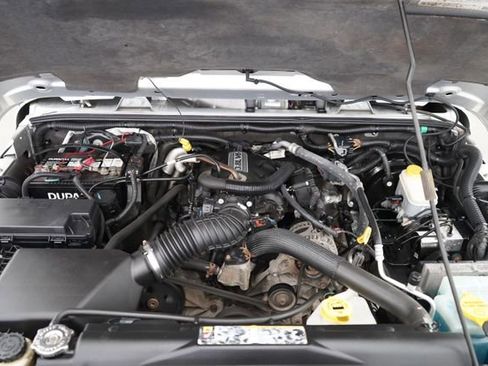 Used 2011 Jeep Wrangler Sahara w/ Dual Top Group image 58