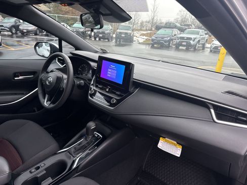 Used 2024 Toyota Corolla SE image 14