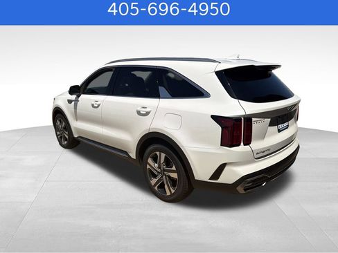 Used 2024 Kia Sorento SX Prestige AWD/4WD image 3