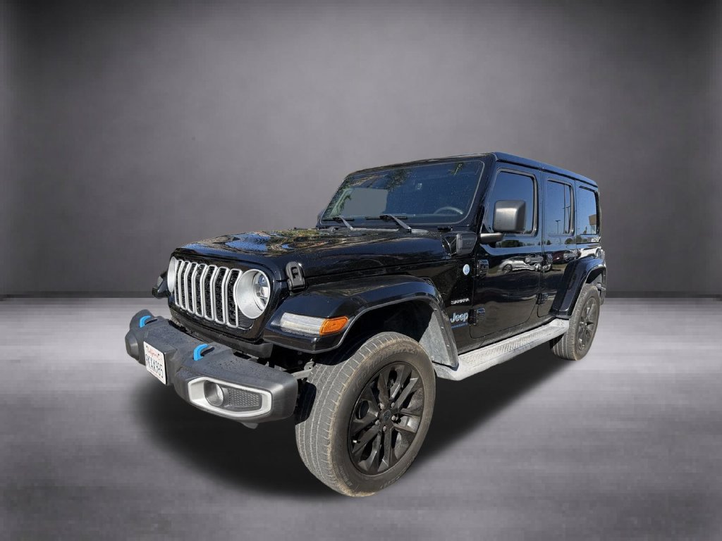 Used 2024 Jeep Wrangler Unlimited Sahara w/ Technology Group AWD/4WD image 6