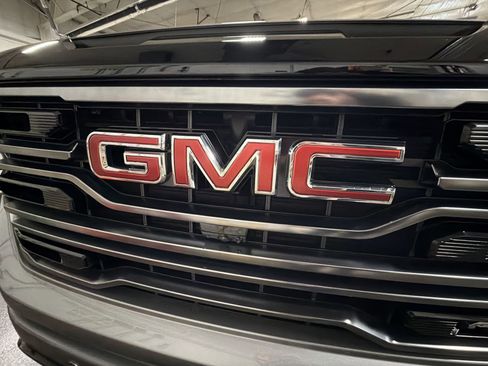 New 2026 GMC Sierra 1500 AT4 w/ AT4 Premium Package image 32