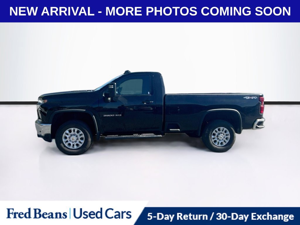 Used 2022 Chevrolet Silverado 3500 LT w/ Convenience Package AWD/4WD image 4