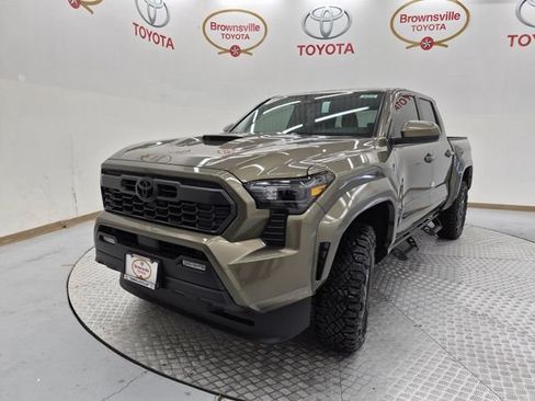 Used 2026 Toyota Tacoma TRD Sport AWD/4WD image 2