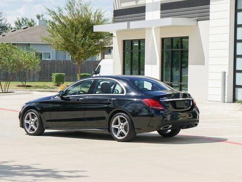 Used 2015 Mercedes-Benz C 400 4MATIC image 6