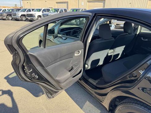 Used 2015 Honda Civic LX image 18