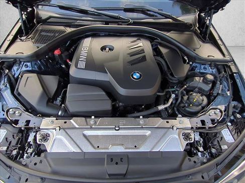 Used 2026 BMW 330i Sedan w/ Premium Package image 15