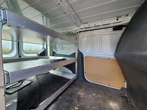 Used 2022 Ford Transit Connect XL FWD image 7