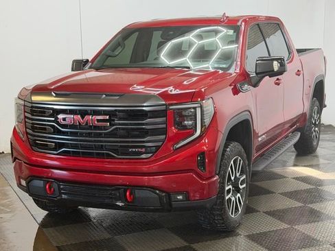 Used 2024 GMC Sierra 1500 AT4 w/ Technology Package image 6