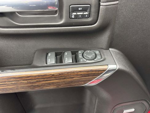 Used 2022 Chevrolet Silverado 3500 High Country w/ Z71 Off-Road Package image 15