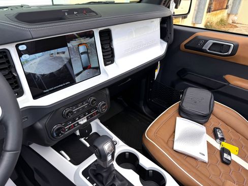 Used 2026 Ford Bronco Outer Banks image 36