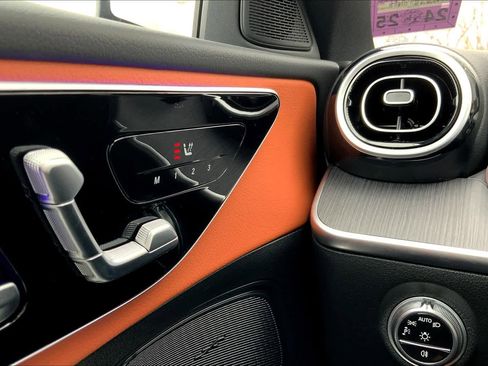 Certified 2025 Mercedes-Benz C 300 4MATIC Sedan image 24
