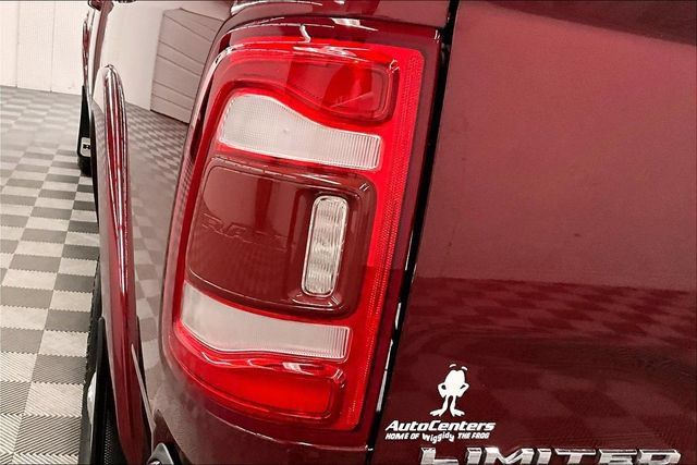 Used 2024 RAM 3500 Limited AWD/4WD image 36