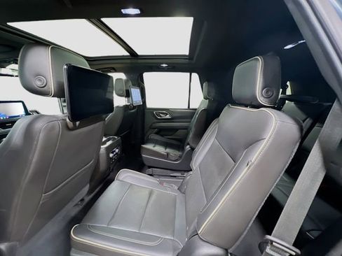 Used 2021 GMC Yukon SLT w/ SLT Luxury Plus Package image 25