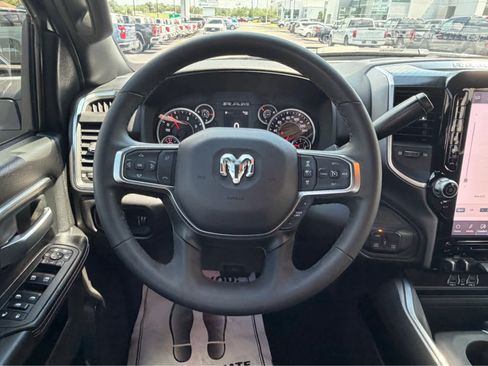 Used 2025 RAM 3500 Big Horn AWD/4WD image 23