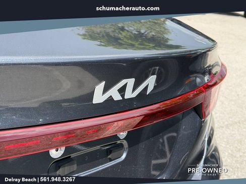 Used 2024 Kia Forte LXS w/ LXS Technology Package FWD image 15